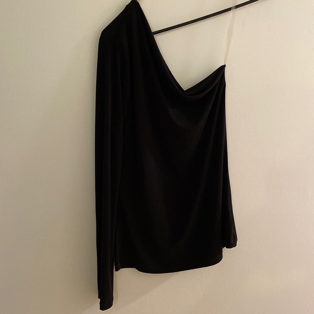 Black asymmetrical blouse. Nylon blend